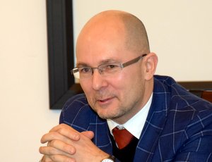 Prof. Jakub Niedźwiedź laureatem konkursu w ramach modułu "Uniwersalia 2.1" Narodowego Programu Rozwoju Humanistyki.